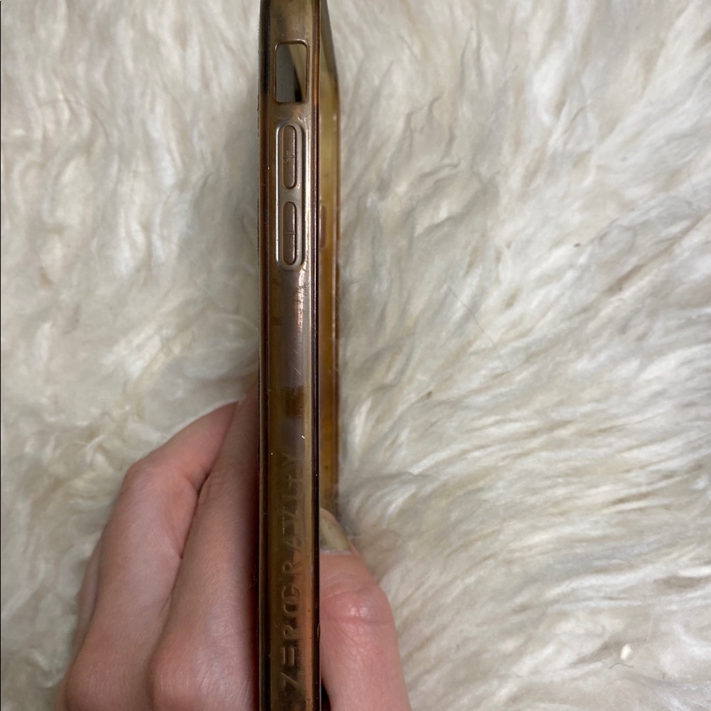iPhone case - Picture 4 of 5